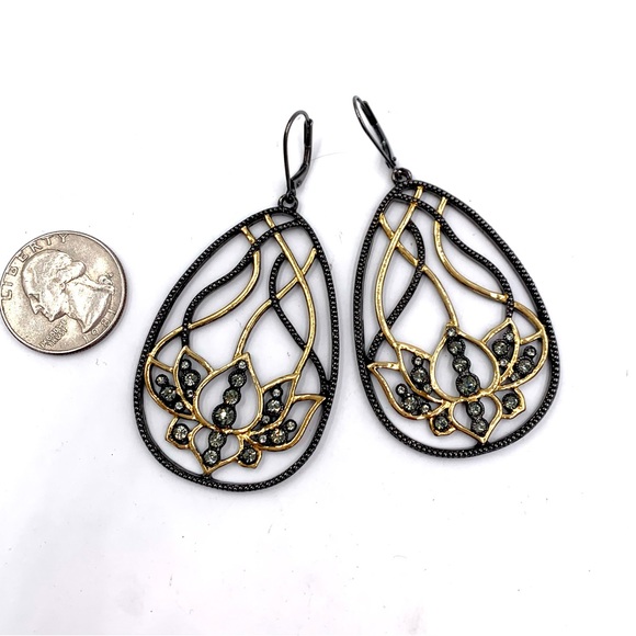 VT Luxe Open Work Lotus Flower Drop Earrings NWOT - Picture 5 of 13